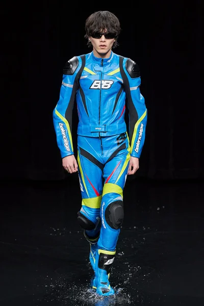 Look 52